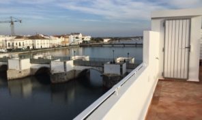 Appartement T2 en plein centre de Tavira vue rivière