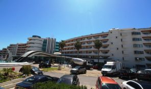 Appartement duplex T2 vue mer au centre d’Albufeira