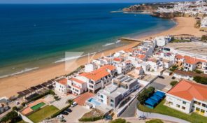 Appartement neuf T2 à 90 mètres plage à Albufeira