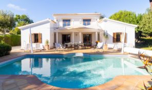 Villa de charme V4 à Alma Verde